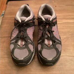 COLUMBIA MENS 10 TECHLITE GREY MESH TRAIL HIKING SHOES SNEAKERS